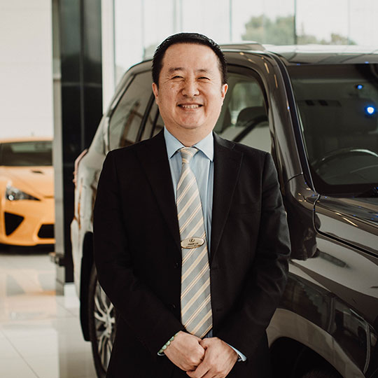 Lexus of Adelaide meet the team